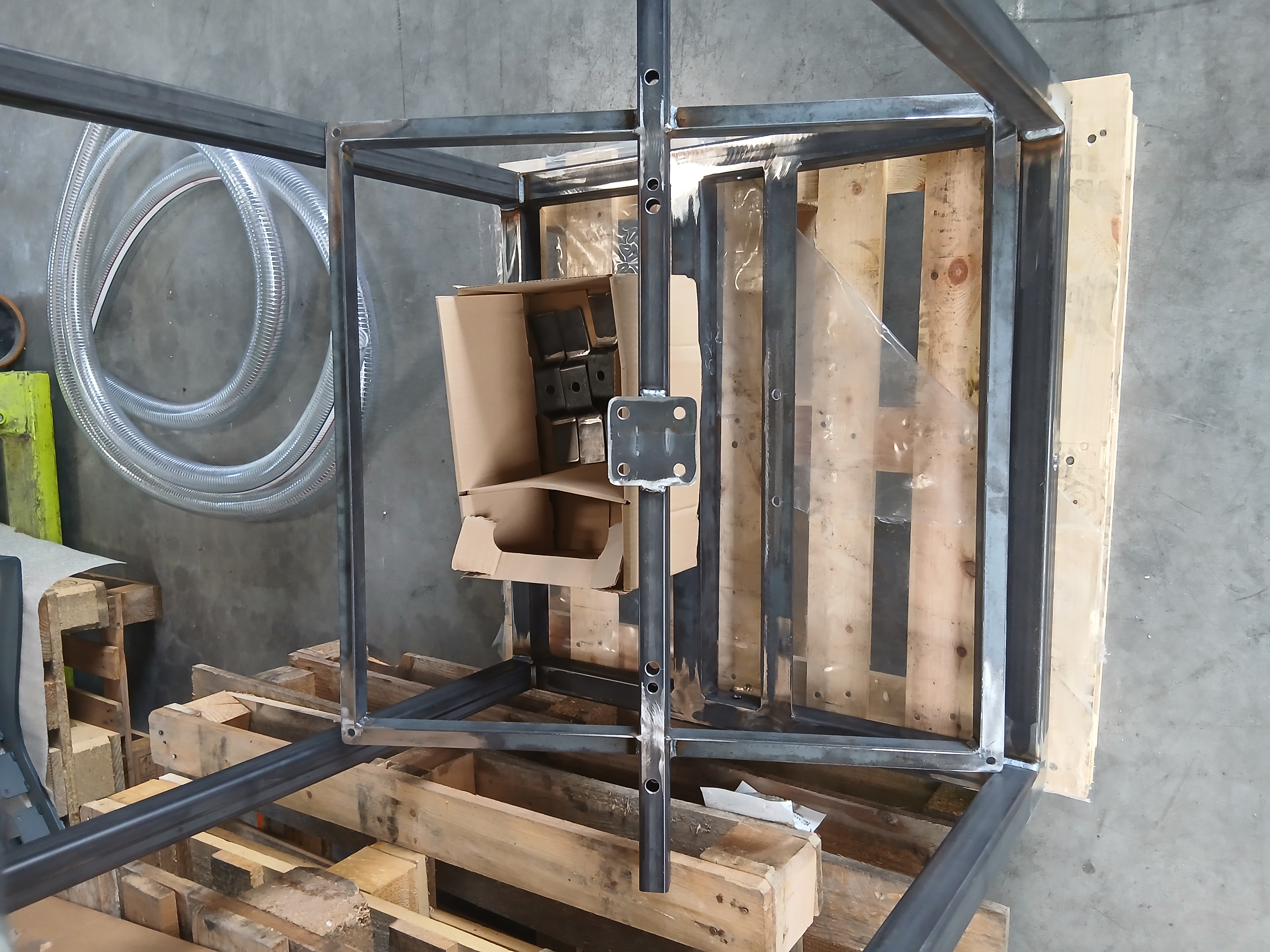 Steel chassis in progress